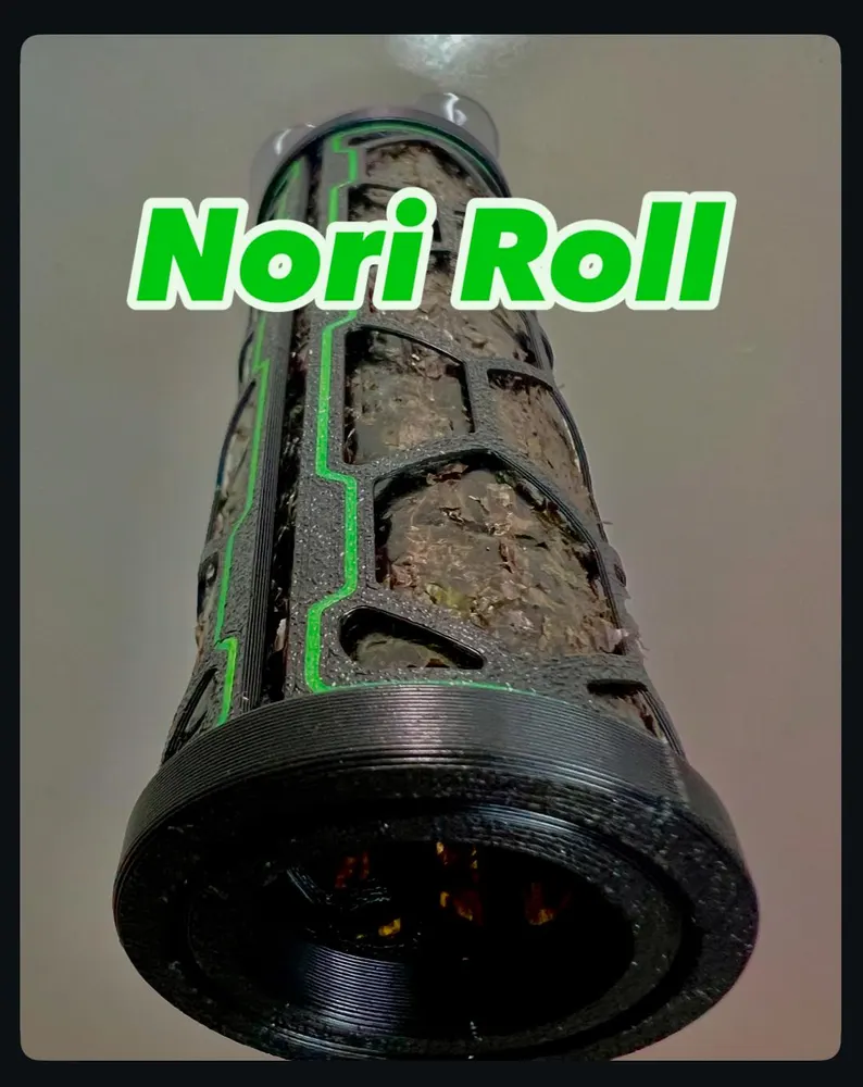 Articulating nori fish feeder